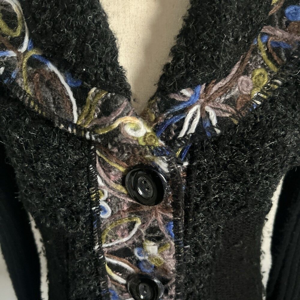 Liquid By Sioni Cardigan Black Embroidered Wool & Mohair Buttoned Sweater Sz L - Picture 6 of 11